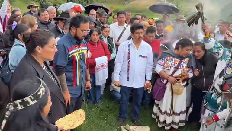 ceremonia-consagracion-bastones-mando-servicio