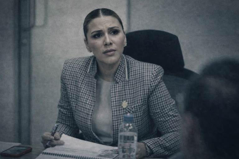 com-renuncia-gobernadora-bc